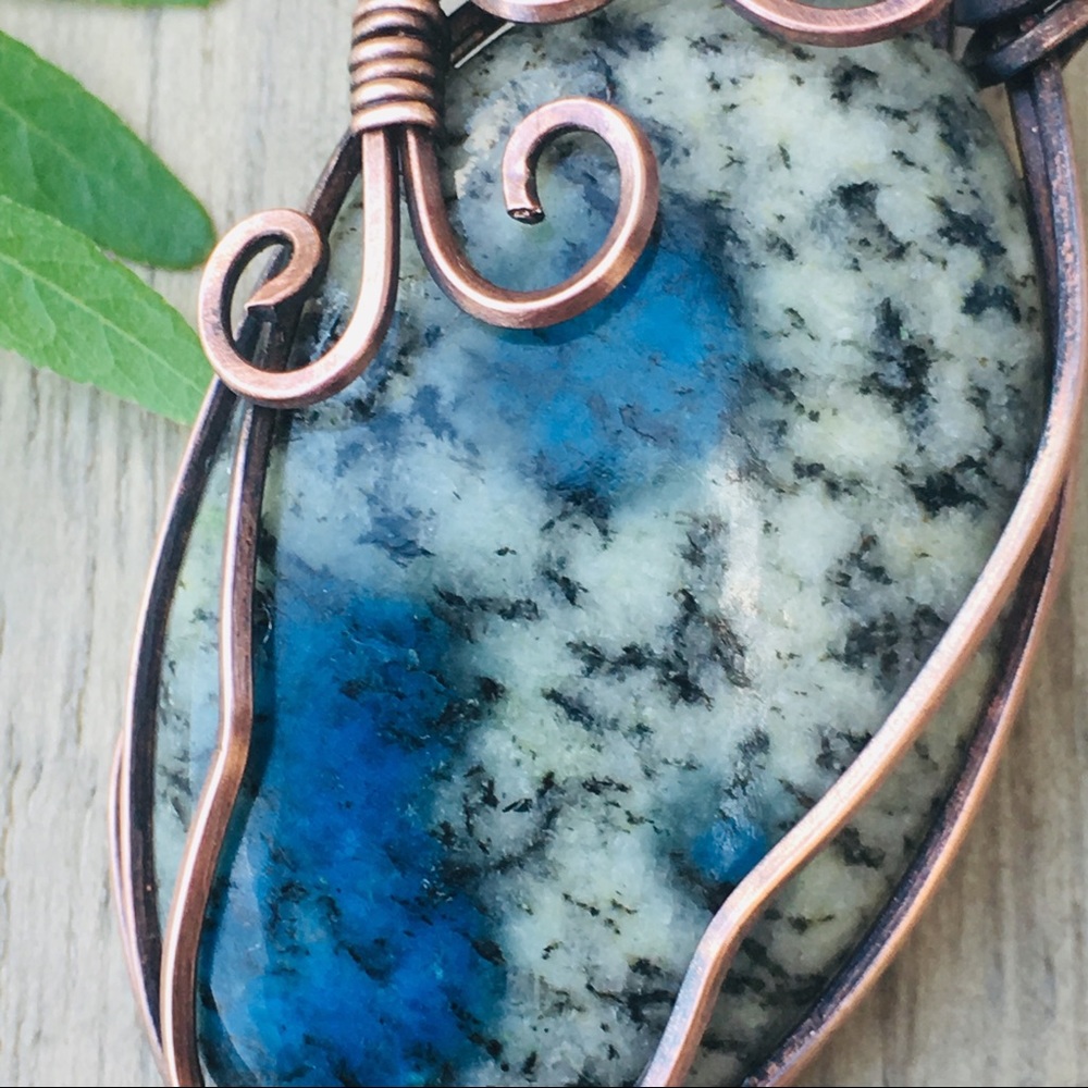 Natural jasper copper wire wrap pendant necklace - Picture 4 of 8
